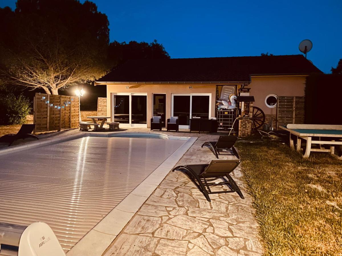 La Villa Perroquet Poncins Exteriér fotografie